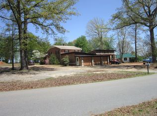 8211 Tom Smith Ave., Connelly Springs, NC 28612