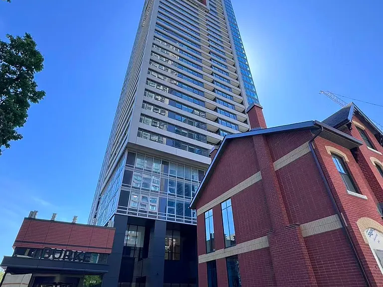 609 Sherbourne St #2502 — Photo 3