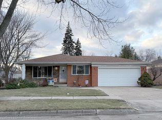 26637 Curie Ave, Warren, MI 48091