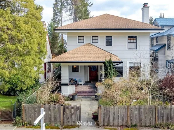 5042 18th Ave NE #Basement, Seattle, WA 98105