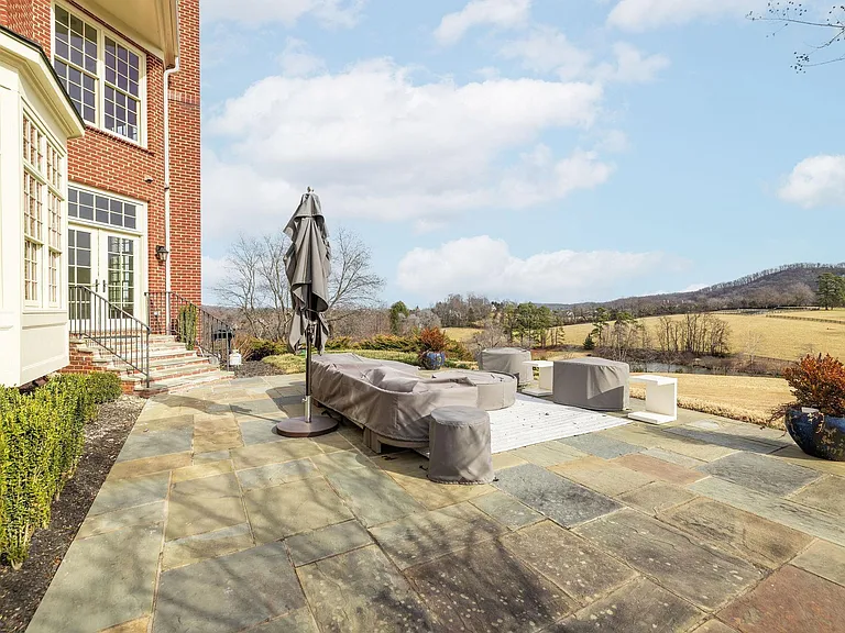 585 Ragged Mountain Dr — Photo 58