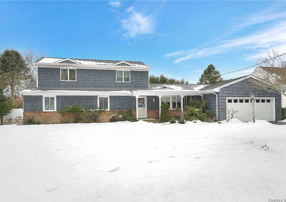 1st image of 2440 Harbor Ln
