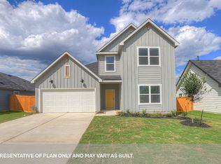 140 Las Lomas Dr, San Marcos, TX 78666