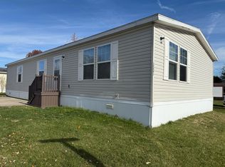 3 Bed 2 Bath Double Section Plan, Springbrook Estates, Romeo, MI 48065