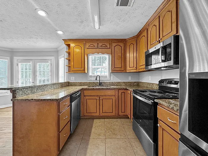 2822 Arbor Ct SE — Photo 7