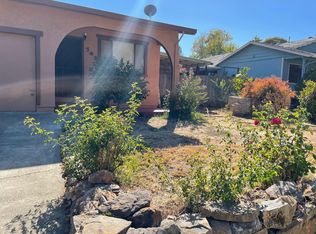 745 Yosemite Dr #A, Ukiah, CA 95482