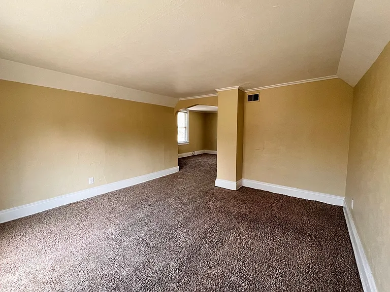 3010 Warsaw St — Photo 3