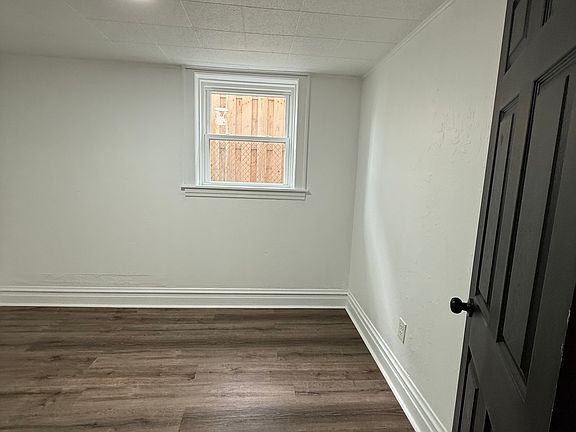 5th image of 4904 N Austin Ave Floor Basement