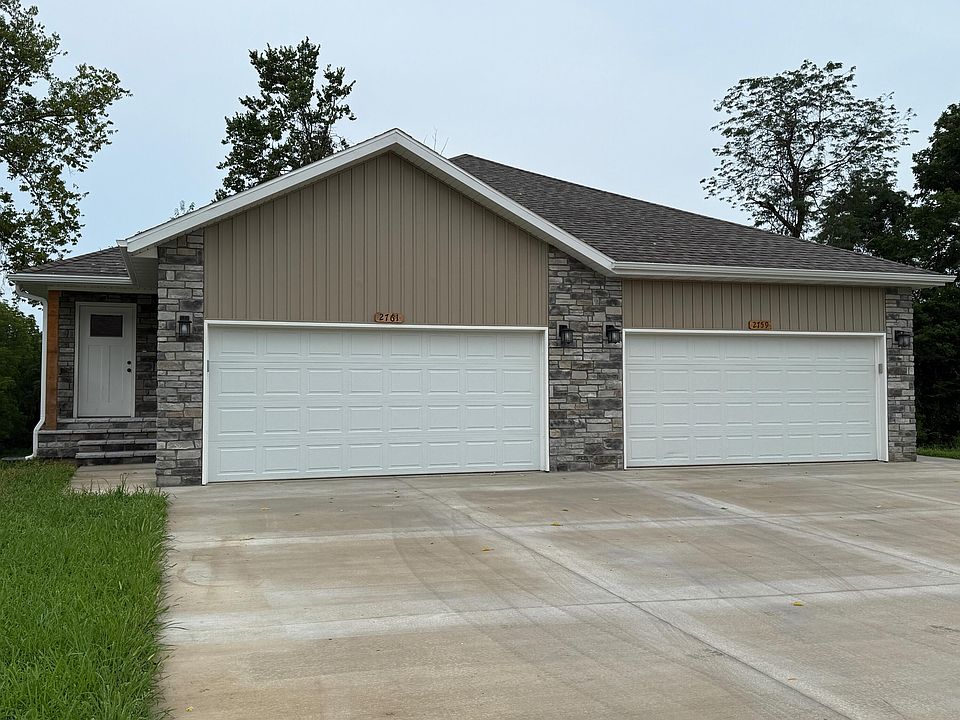 2nd image of 2759-2761 S Meadow Lark Avenue