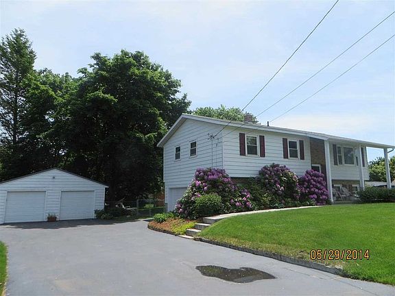3rd image of 6 Cowin St