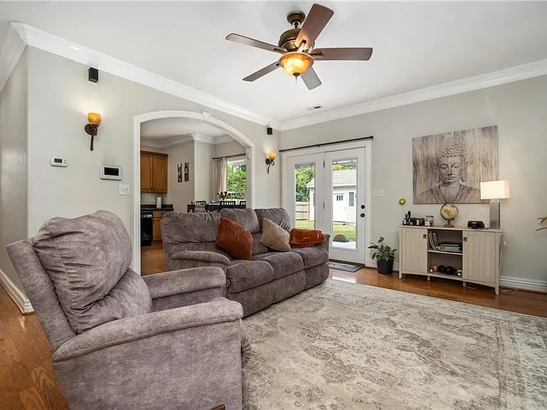 214 Doyle Way — Photo 25