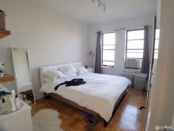 4th image of 436 Eastern Pkwy APT 5H