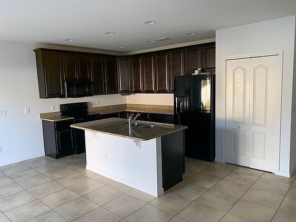 2nd image of 482 Nuestra Pl