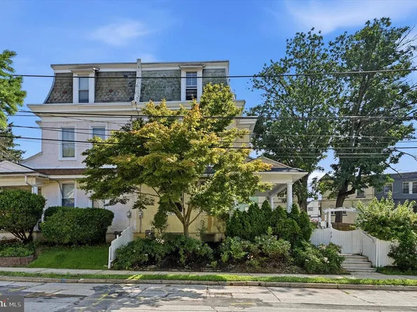 219 Crawford Ave, Lansdowne, PA 19050