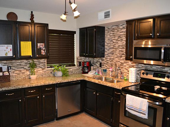 2nd image of 2707 E Michelle Dr