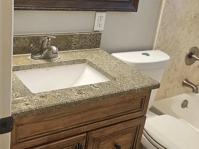 6838 E Edgemont Ave — Photo 23