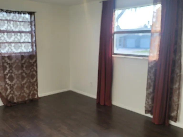 1504 Lura Ave — Photo 13