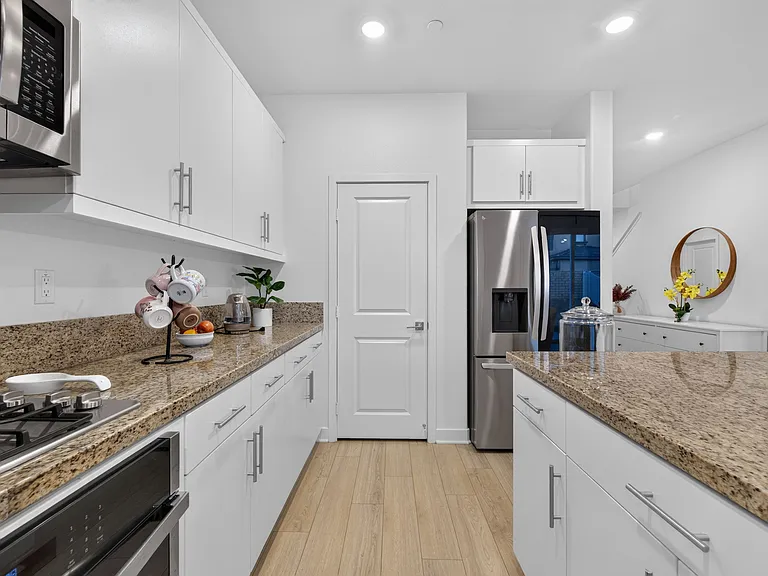 30994 Douglas Crest Cir — Photo 39