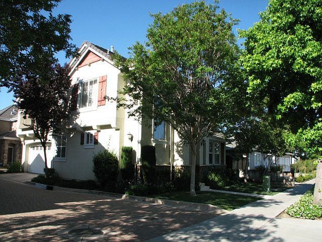 1st image of 3979 Will Rogers Dr