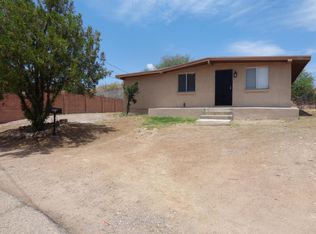 921 N Smith Dr, Nogales, AZ 85621