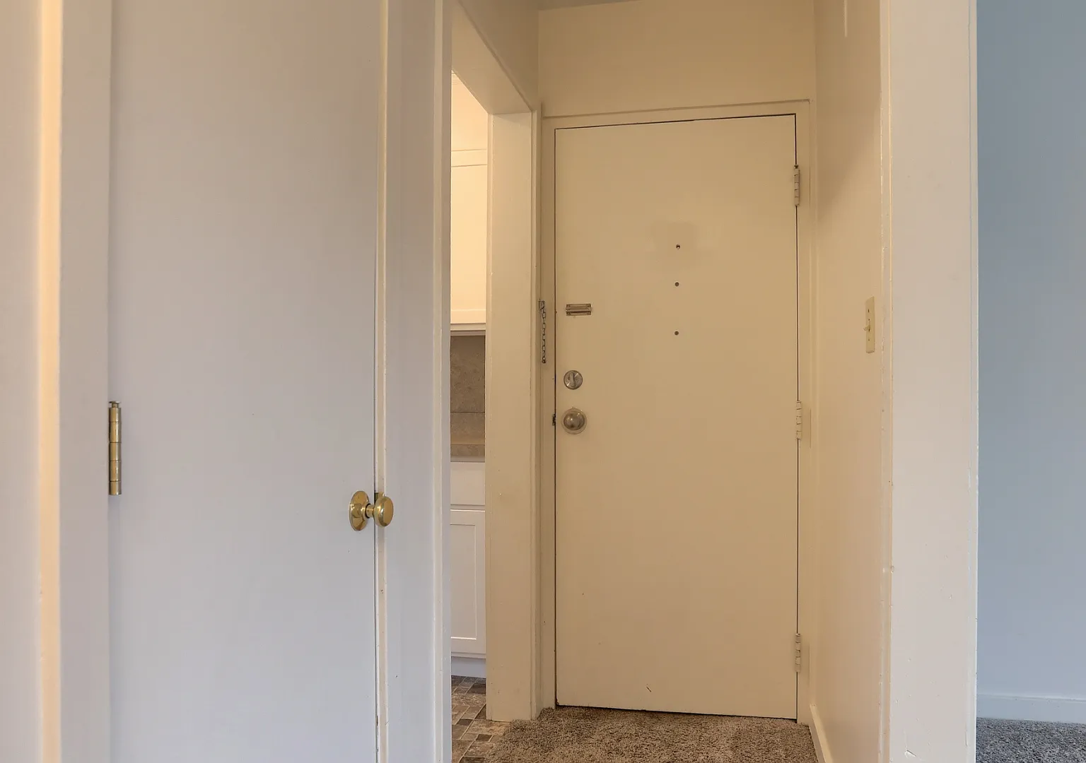2 bed, $1,235 — Photo 3