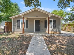 1255 E Davis Ave, Fort Worth, TX 76104