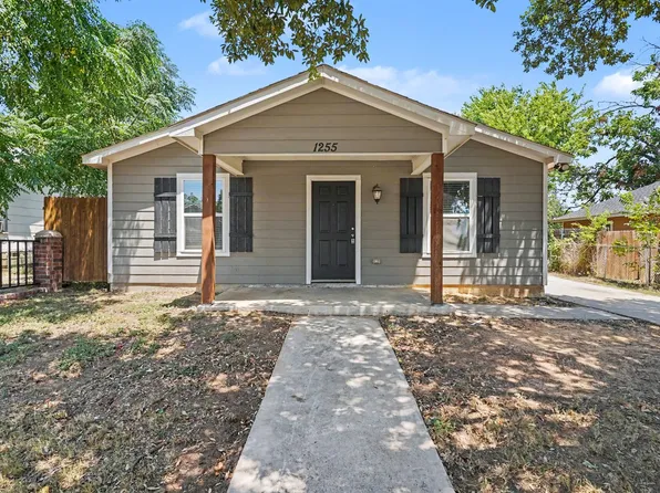 1255 E Davis Ave, Fort Worth, TX 76104