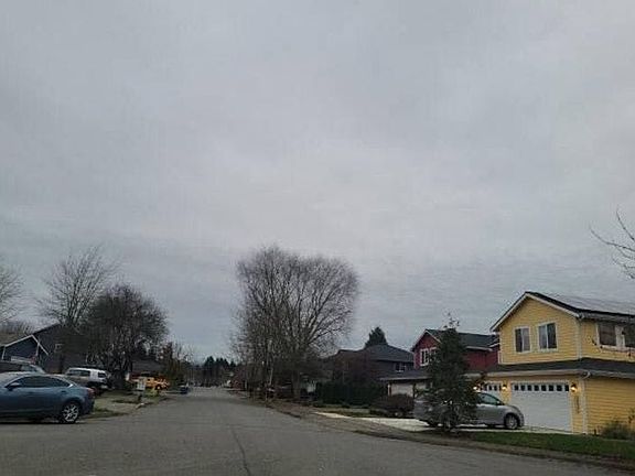 5th image of 16957 158th Pl SE