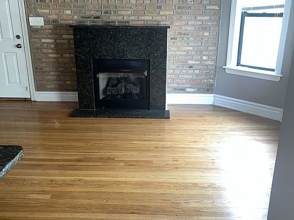 4th image of 6616 S Kenwood Ave APT 202
