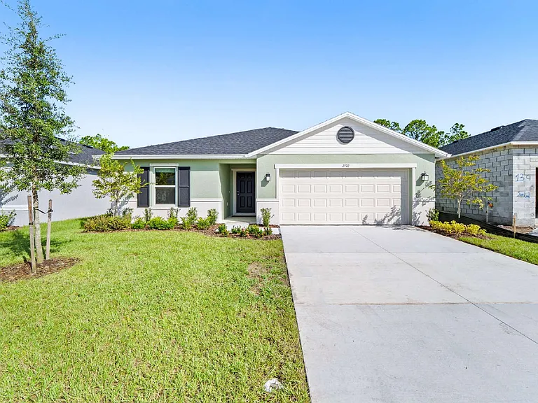2192 Vinifera Dr — Photo 1
