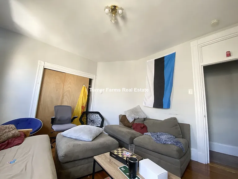147 Columbia St #22L — Photo 16