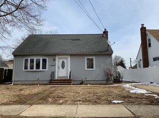 347 Clarendon Rd, Uniondale, NY 11553