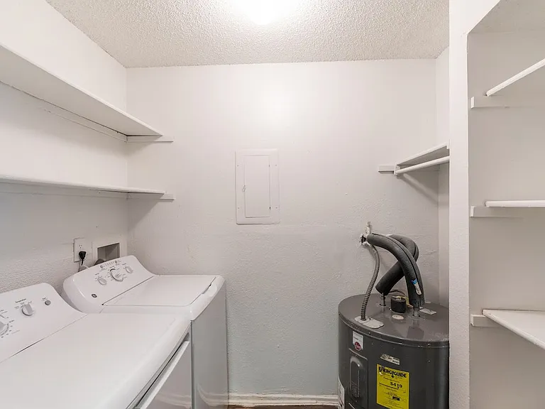Athena Apartments — Photo 51