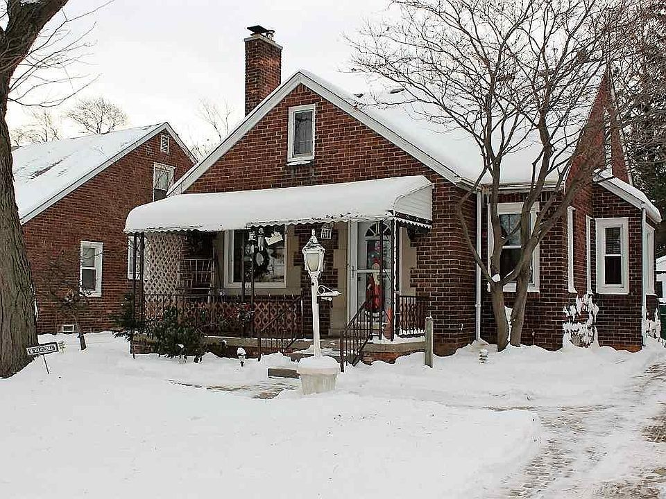 1st image of 15550 Crescentwood Ave