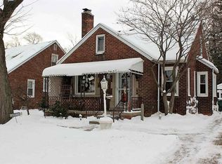 15550 Crescentwood Ave, Eastpointe, MI 48021