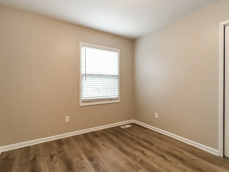3373 Heatherwood Ln SW — Photo 14