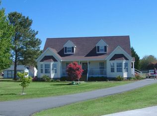 103 Meadowview Ct, Rocky Point, NC 28457