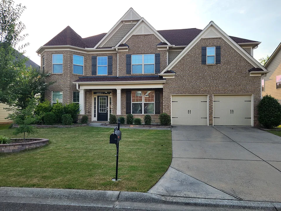 5885 Falling View Ln
