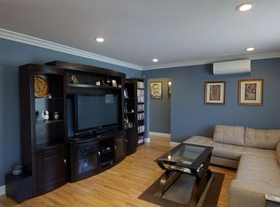 900 Elkelton Blvd, Spring Valley, CA 91977