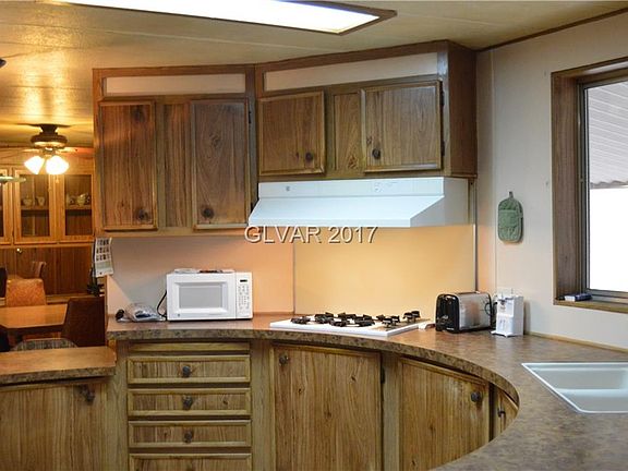 2nd image of 3550 Jewel Cave Dr