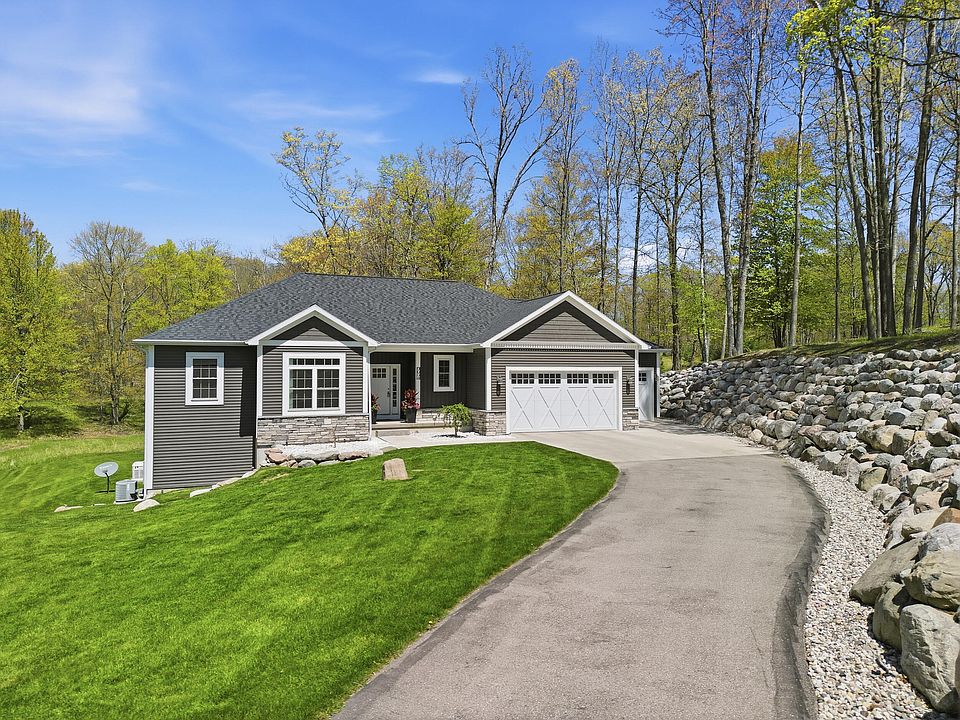 1st image of 9654 Aberdeen Ct
