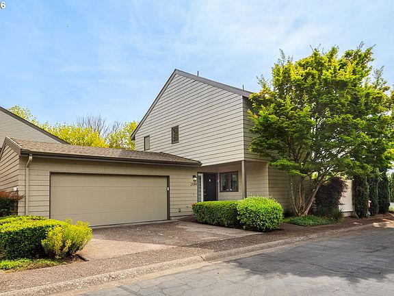 2nd image of 2084 Eastwood Ln