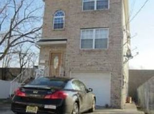198-200 21st St, Irvington, NJ 07111