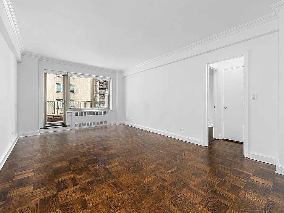 1st image of 40 Park Ave APT 6G