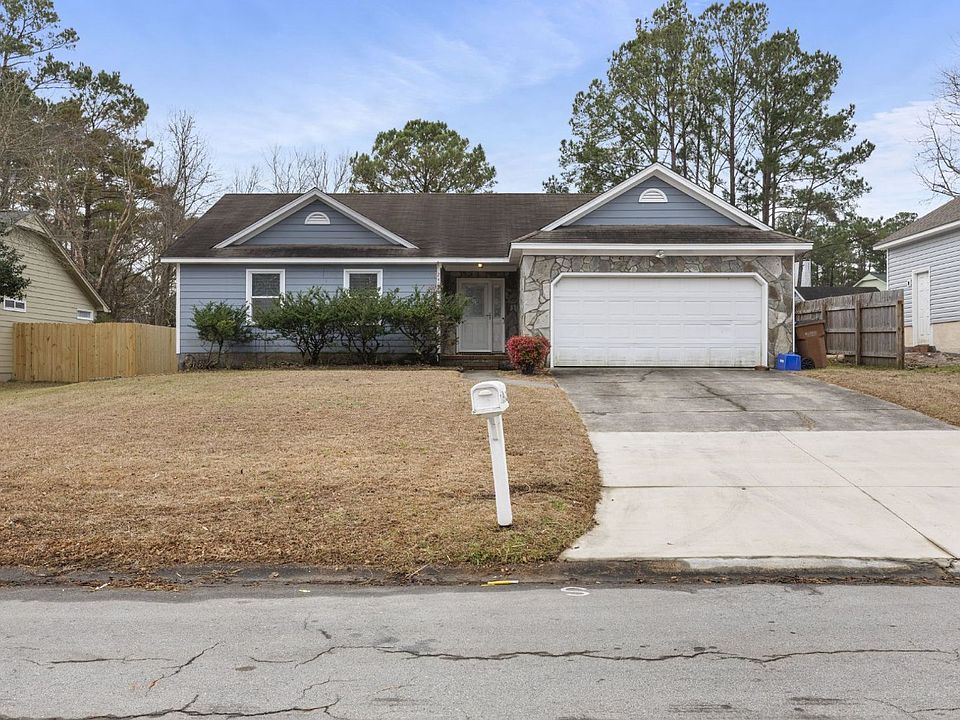 1st image of 2677 Idlebrook Cir