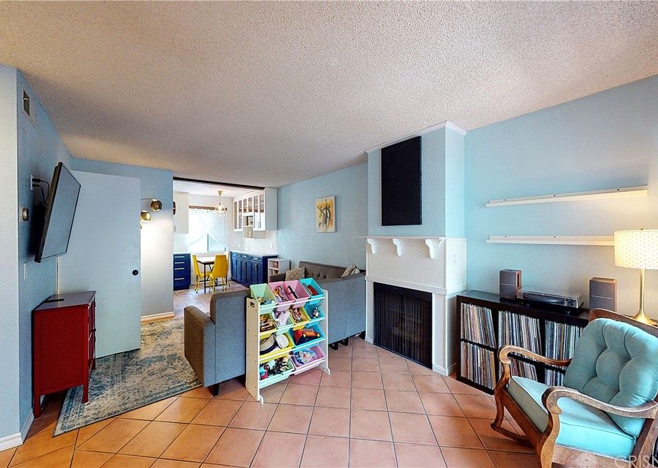 Park Townhomes 9140 Ave North Hills CA Zillow