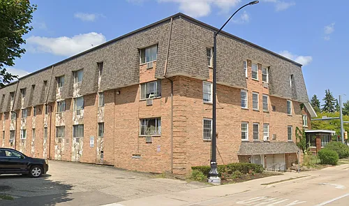 Somerset Apartments Photo 1