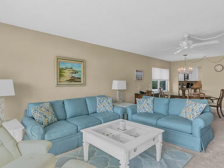 4049 Ocean Dr #201 — Photo 24