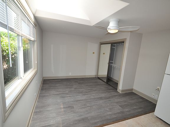 3rd image of 1009 Empey Way #1