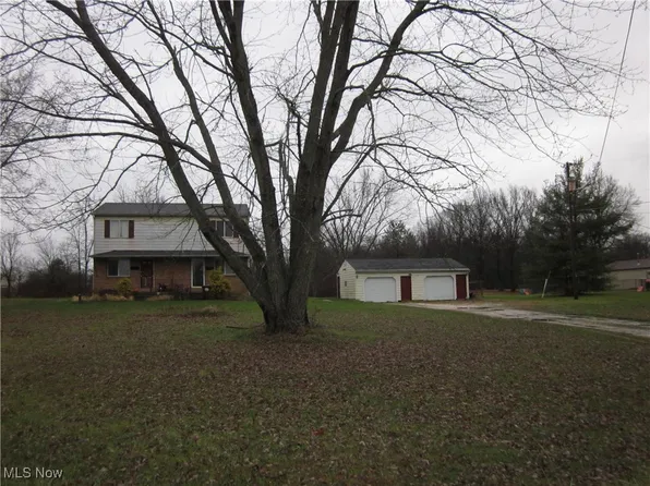 9987-9989 Scotts Corner Rd, Diamond, OH 44412